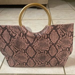 Super cute Snake print purse